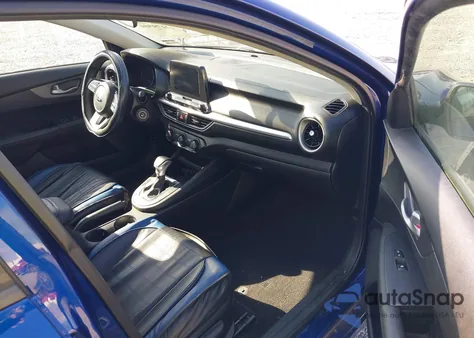 2020 Kia Forte Lxs z USA, uszkodzony, nr VIN 3KPF24AD7LE203220